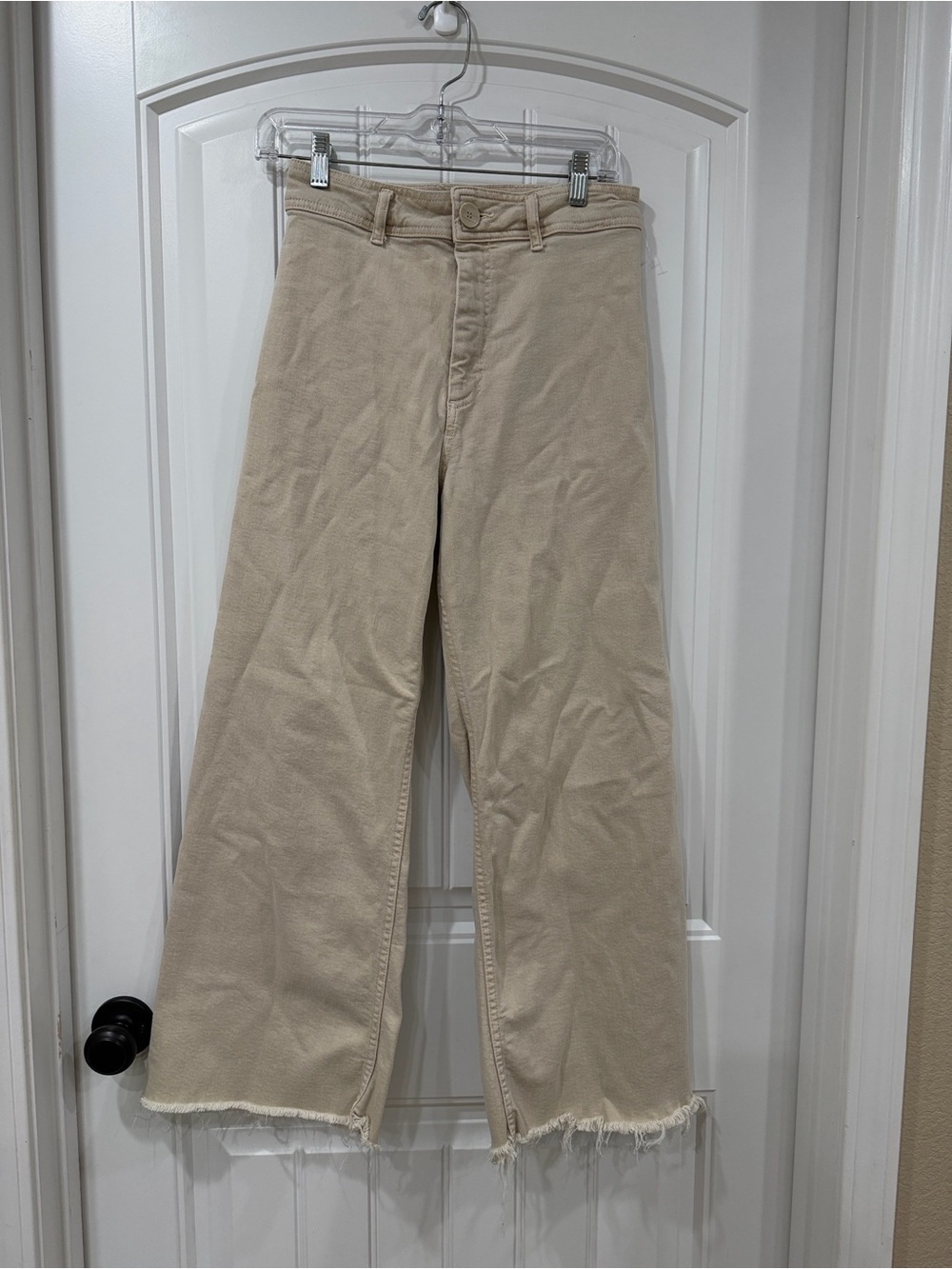 EUC Wide Leg High-Waisted Raw Hem Wide Leg Jeans Pants - Khaki